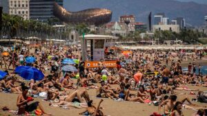 Il piano di viaggio ecologico dell'UE potrebbe costare alla Spagna milioni di turisti poiché i voli diventano più costosi