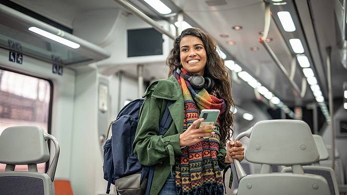 La Spagna lancia biglietti ferroviari gratuiti per tutto l'autunno, grazie a una tassa inaspettata