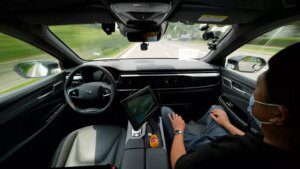 Le auto a guida autonoma sulle nostre strade saranno mai una realtà?  Alcuni esperti stanno diventando scettici