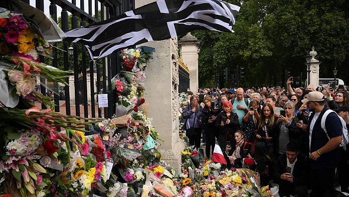 Quando c'è il funerale della regina? Una guida di viaggio completa per un viaggio a Londra per rendere omaggio