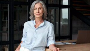 Congedo dalla menopausa: è tempo che nuovi diritti legali rompano lo stigma sul posto di lavoro?