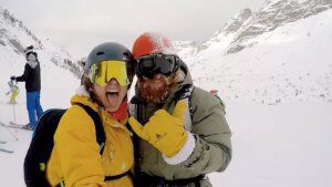 Pazzi di neve digitali: incontra i lavoratori remoti che scambiano l'ufficio per un'adrenalina