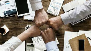 Queste sono le competenze vitali di cui avrai bisogno per avere successo nei luoghi di lavoro del futuro