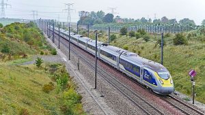 Cerchi una vacanza di Pasqua senza voli?  Ecco 7 fantastiche città europee da visitare in treno