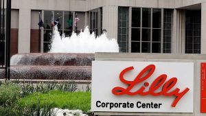 Joe Biden esorta altri produttori di farmaci a tagliare i prezzi dell'insulina dopo il trasferimento di Eli Lilly