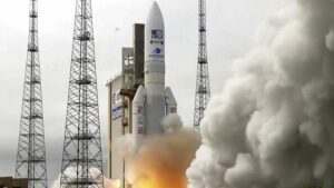 La missione JUICE dell'ESA inizia il suo viaggio di 6 miliardi di km per esplorare Giove e le sue lune ghiacciate