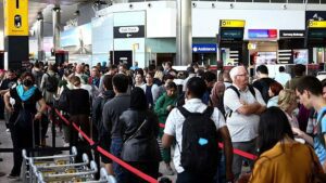 Volo in ritardo o cancellato a causa di scioperi o temporali?  Spiegazione dei tuoi diritti al risarcimento