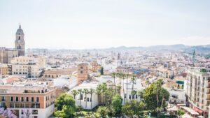 Gli espatriati classificano le migliori e le peggiori città europee nel 2023 per assistenza sanitaria, alloggio e vita sociale