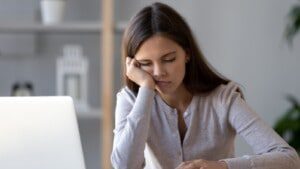 Hai sonno dopo pranzo?  Ecco perché succede