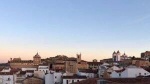Vuoi essere pagato per trasferirti in Spagna? L'Estremadura sta attirando i nomadi digitali con sovvenzioni da 15.000 €