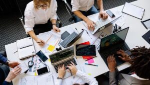 La Spagna avanza con una legge proposta per abbreviare il lavoro di lavoro a 37,5 ore