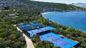Tennis e Viaggi: I Migliori Resort Europei per Vacanze da Grande Slam