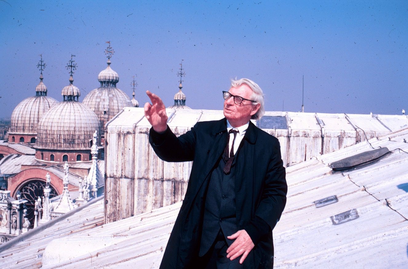 Griffin Dunne interpreta il leggendario architetto Louis I. Kahn in Joy Will Prevail, il nuovo film di Max Korman 3 Griffin Dunne interpreta il leggendario architetto Louis I. Kahn in Joy Will Prevail, il nuovo film di Max Korman