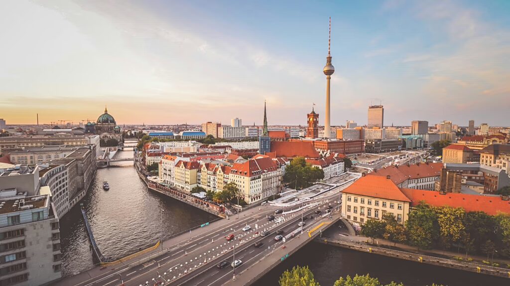 Trip-Maxxing: I Migliori Itinerari in 4 Città Europee da Scoprire