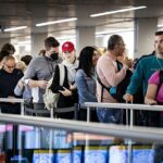 Aeroporto di Schiphol: le cancellazioni incombono poiché l'aeroporto impone il limite massimo per i passeggeri di settembre e ottobre