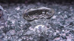 Diamanti su Urano: come potrebbe piovere gioielli da un milione di carati su pianeti ghiacciati