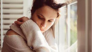 Finora il COVID ha colpito oltre 17 milioni di persone in Europa e in Asia centrale, afferma l'OMS