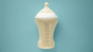 "Come fare la birra": questa start-up produce latte artificiale con proteine ​​umane per imitare il latte materno