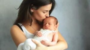 benefici del massaggio del bambino