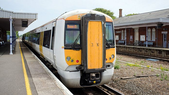 Gli scioperi ferroviari nel Regno Unito influiranno sui tuoi programmi di viaggio natalizi?  Tutte le date da conoscere di questo mese