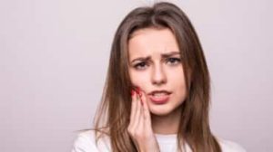 cause dei denti gialli