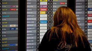 Centinaia di voli statunitensi sono stati ritardati a causa di gravi guasti al sistema informatico