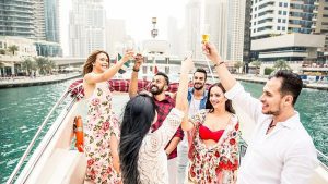 Dubai elimina la tassa sull'alcol del 30%: di conseguenza i bar saranno più economici?