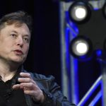 Elon Musk batte il Guinness World Record per "la più grande perdita di fortuna personale nella storia"