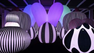 Milano: fai un viaggio ultraterreno attraverso il Museo dei palloncini presentato in "Emily a Parigi"