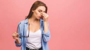 benefici dello yoga oculare