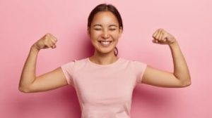 esercizi per il petto per le donne