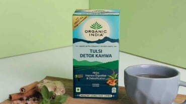 Benefici del tè disintossicante Tulsi