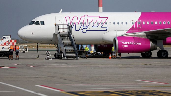 Wizz Air sta sospendendo alcuni voli mentre le tensioni russe si intensificano nei paesi confinanti con l'Ucraina