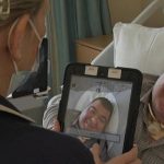 Gli ospedali del NHS stanno sperimentando un'app di lettura labiale AI per aiutare i pazienti che hanno difficoltà a parlare
