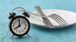 Il digiuno intermittente per la salute del cuore