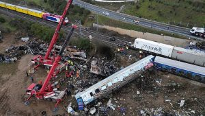 "Il dolore si è trasformato in rabbia": i ferrovieri greci scioperano per le condizioni dopo un incidente mortale