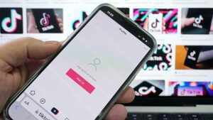 TikTok multata di 14,5 milioni di euro nel Regno Unito per "abuso dei dati dei bambini"