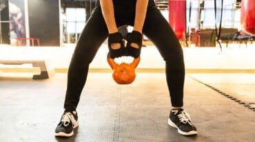 oscillazione del kettlebell
