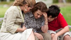 Nuove speranze in quanto il farmaco sperimentale per l'Alzheimer sembra rallentare di un terzo il peggioramento della malattia