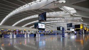 "Estate di conflitto": il personale di sicurezza di Heathrow annuncia 31 giorni di sciopero a giugno e agosto