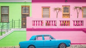 Viaggio Barbiecore: ecco le destinazioni più rosa d'Europa da visitare quest'estate