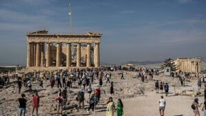 Greece's Acropolis: Cap on daily visitors and staggered entry times starting in September