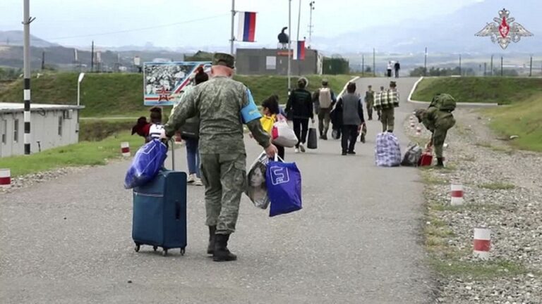 Gli aiuti umanitari iniziano ad arrivare nell'enclave del Nagorno-Karabakh