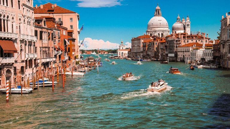 Tassa di soggiorno a Venezia: tutto quello che devi sapere per prenotare i biglietti nel 2024