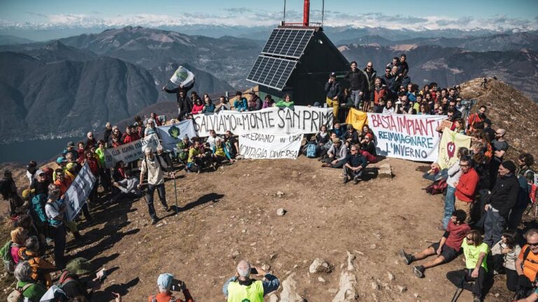 Questa pista da sci offre una vista mozzafiato sul Lago di Como.  Ma il cambiamento climatico ha reso la temperatura troppo bassa per la neve?