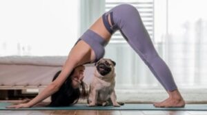 posizioni yoga per mantenersi in forma