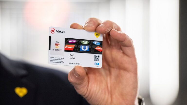 Come funzionano i biglietti illimitati per i trasporti pubblici di Germania e Ungheria da 49€?