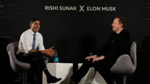 Elon Musk e Rishi Sunak discutono della "forza dirompente" dell'intelligenza artificiale al vertice del Regno Unito