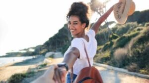 Viaggio felice della donna