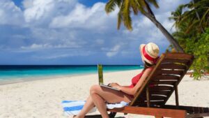 Cosa sapere sulla crescente tendenza alle "vacanze tranquille" tra i giovani lavoratori
